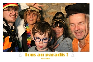 photobooth-2024-03-16_22h01m04s_969.jpg