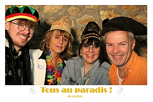 photobooth-2024-03-16_22h01m28s_718.jpg
