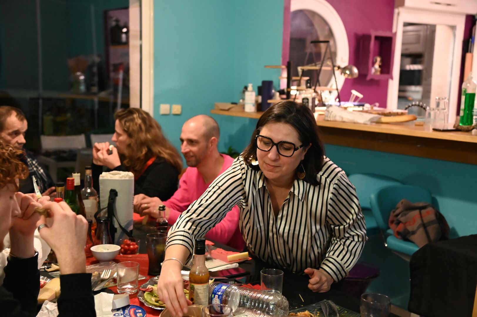 2024-03-31-dsc_4605-mama-razzi.jpg