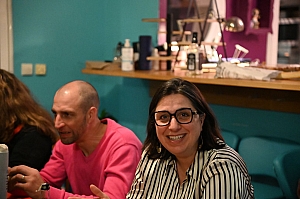2024-03-31-dsc_4607-mama-razzi.jpg 2024-03-31-dsc_4607-mama-razzi.jpg