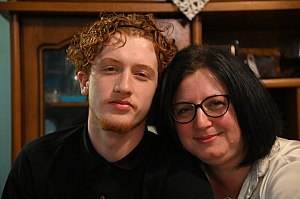 2024-03-31-dsc_4612-mama-razzi.jpg 2024-03-31-dsc_4612-mama-razzi.jpg