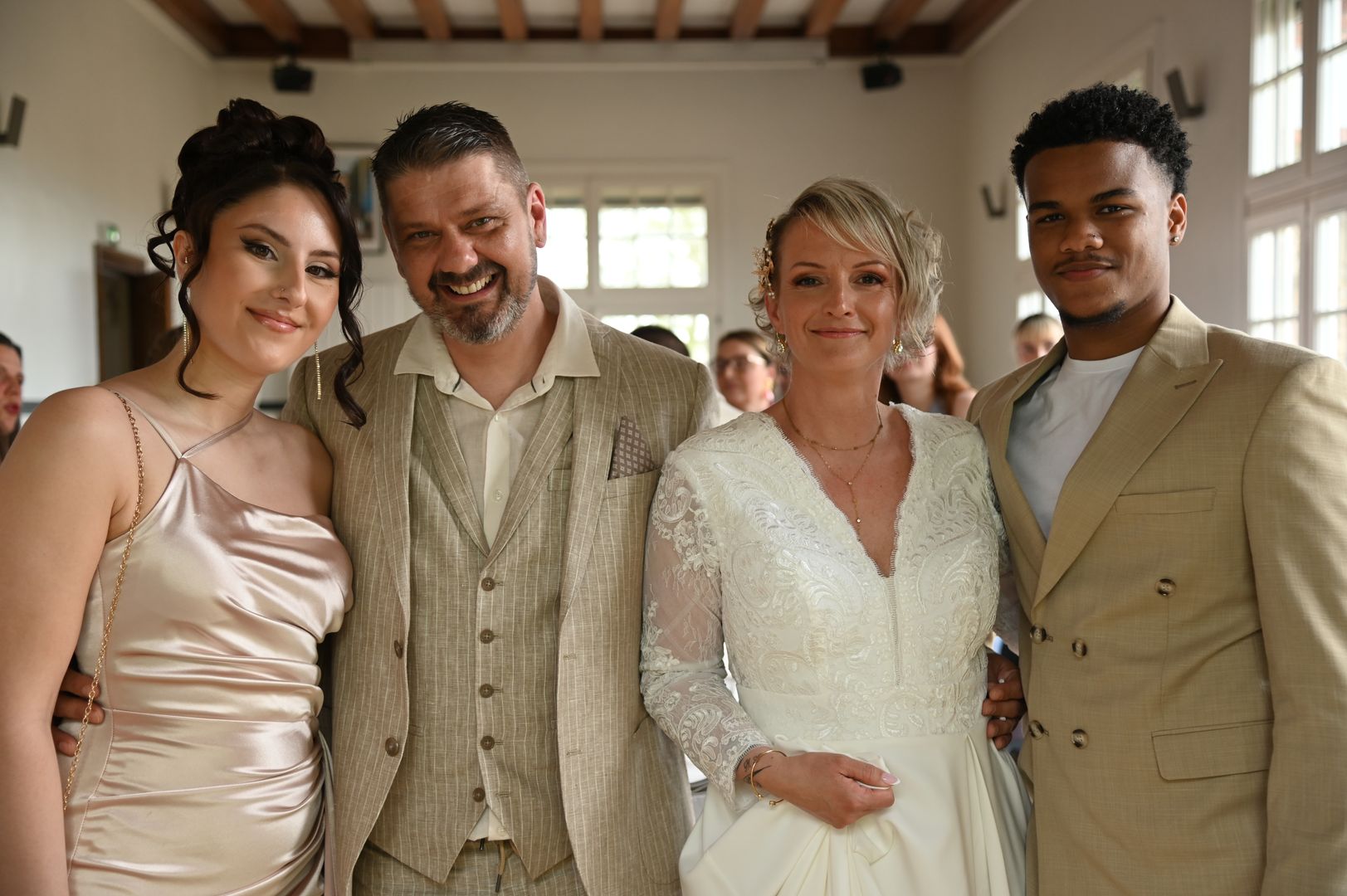 2024-05-04-dsc_6737-marion-gregory-mariage-mama-razzi.jpg