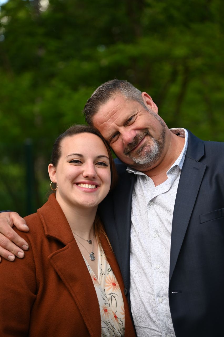 2024-05-04-dsc_7049-marion-gregory-soiree-mariage-mama-razzi.jpg
