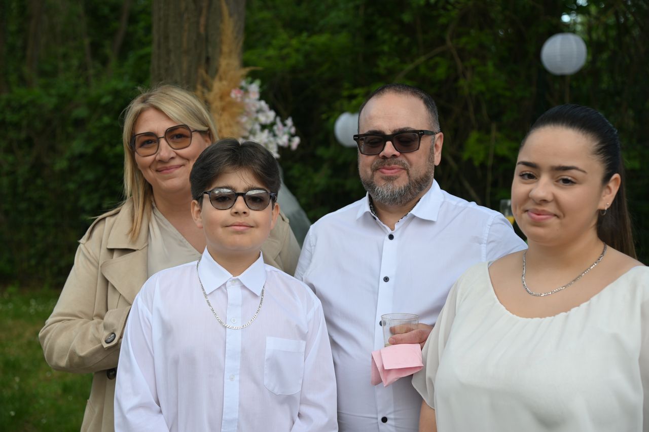 2024-05-04-dsc_7144-marion-gregory-soiree-mariage-mama-razzi.jpg