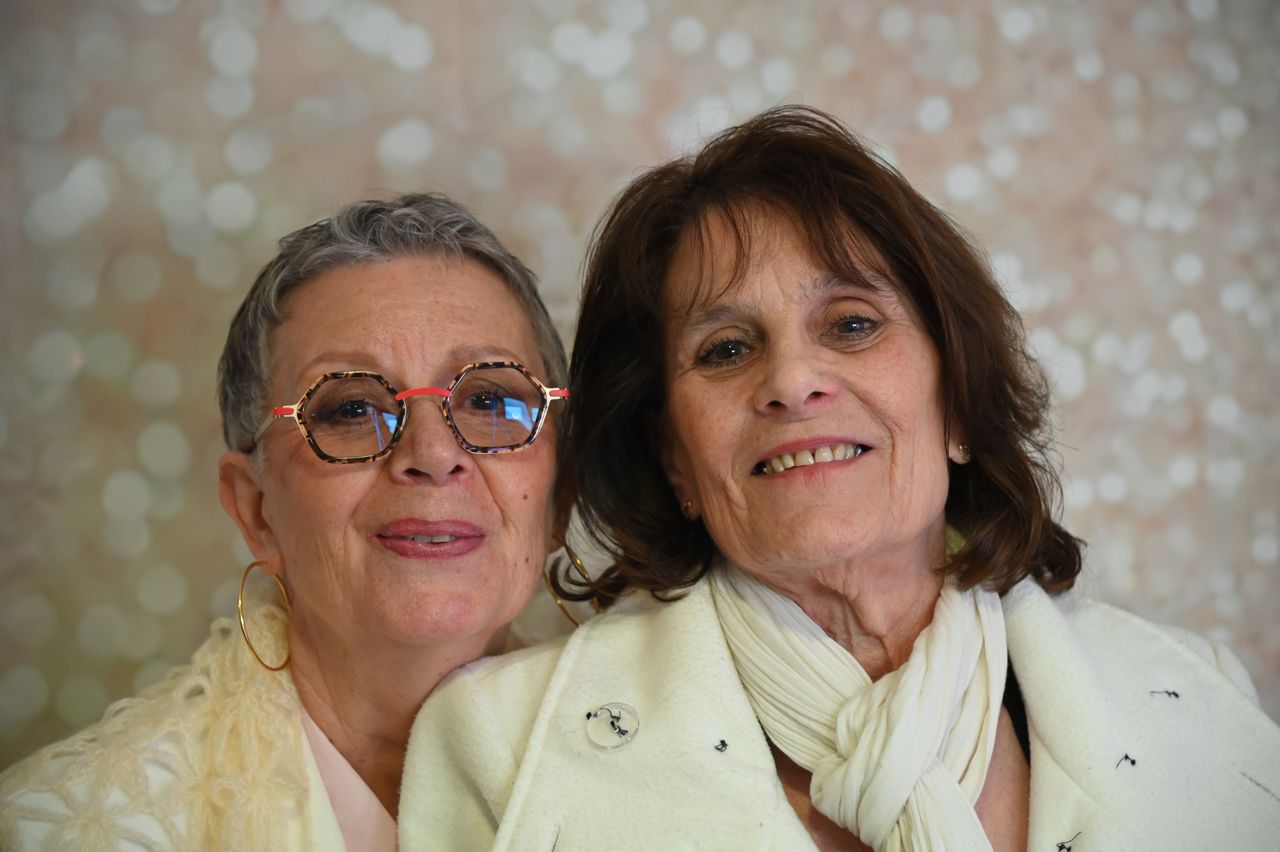 2024-05-04-dsc_7455-marion-gregory-soiree-mariage-mama-razzi.jpg