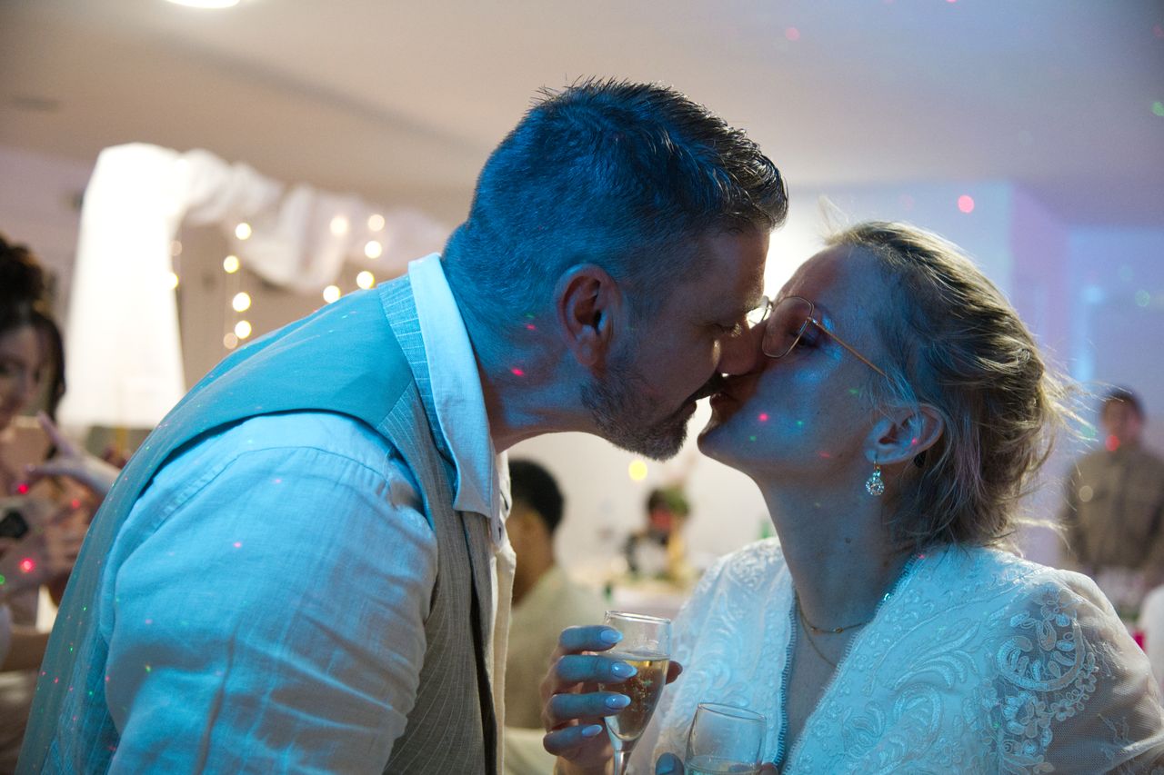 2024-05-05-dsc_8424-v2-marion-gregory-soiree-mariage-mama-razzi.jpg