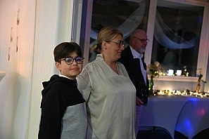 2024-05-05-dsc_8586-marion-gregory-soiree-mariage-mama-razzi.jpg 2024-05-05-dsc_8586-marion-gregory-soiree-mariage-mama-razzi.jpg