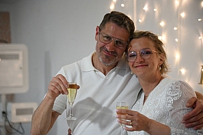 2024-05-05-dsc_8804-marion-gregory-soiree-mariage-mama-razzi.jpg 2024-05-05-dsc_8804-marion-gregory-soiree-mariage-mama-razzi.jpg