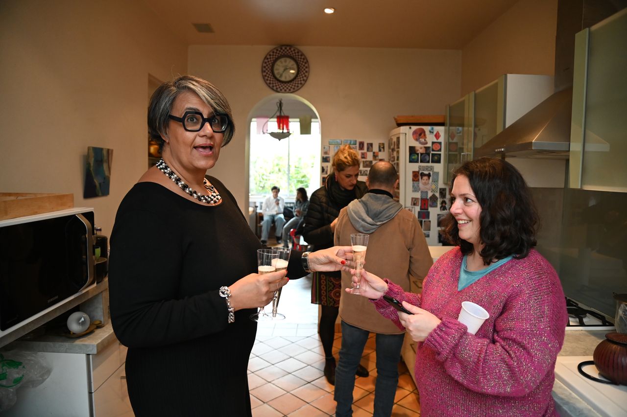 2024-11-16-(15h38)-DSC_2253-(mama-razzi).JPG