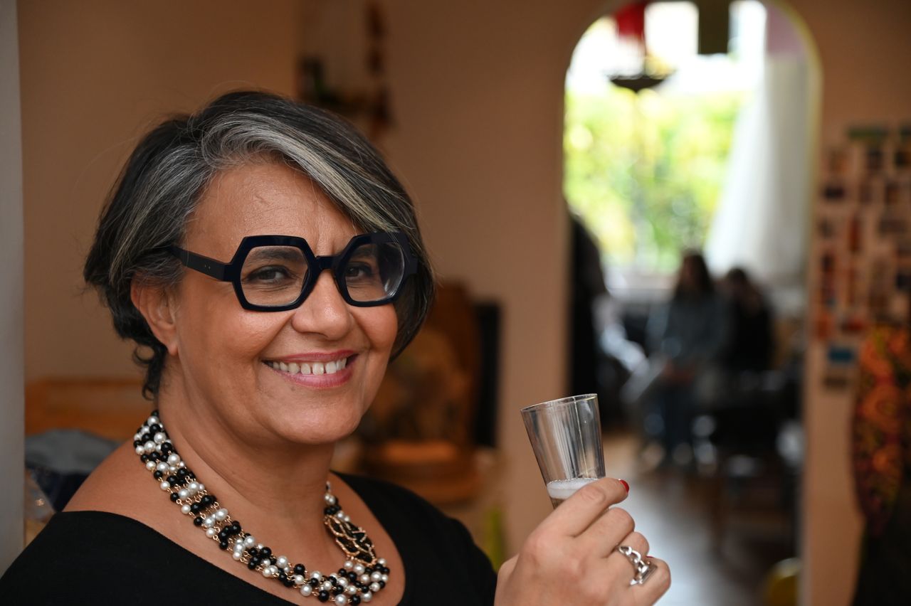 2024-11-16-(15h42)-DSC_2270-(mama-razzi).JPG