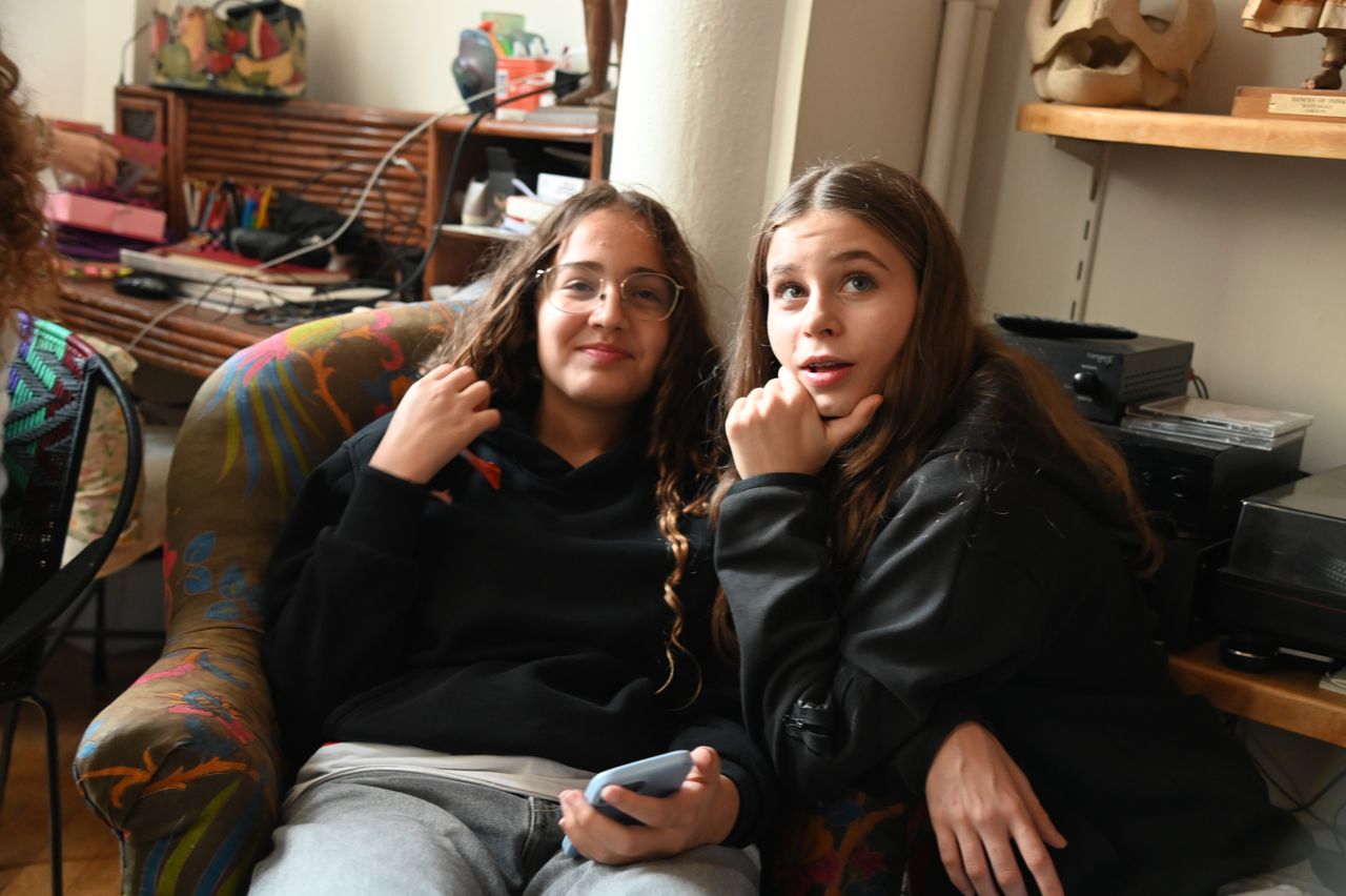2024-11-16-(15h55)-DSC_2300-(mama-razzi).JPG