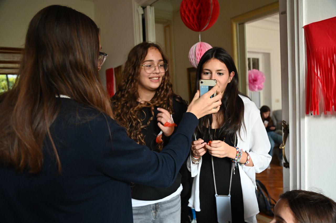 2024-11-16-(15h57)-DSC_2316-(mama-razzi).JPG