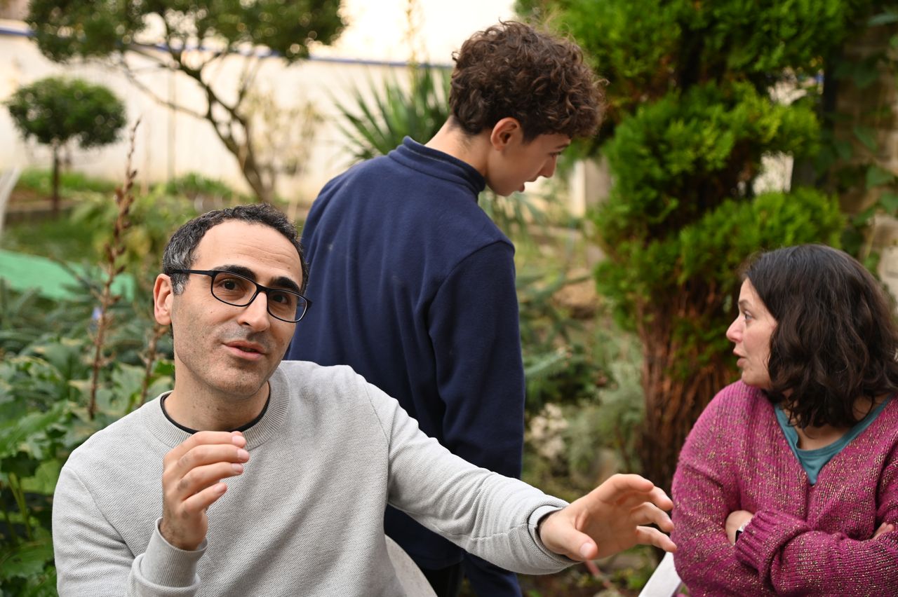2024-11-16-(15h59)-DSC_2319-(mama-razzi).JPG