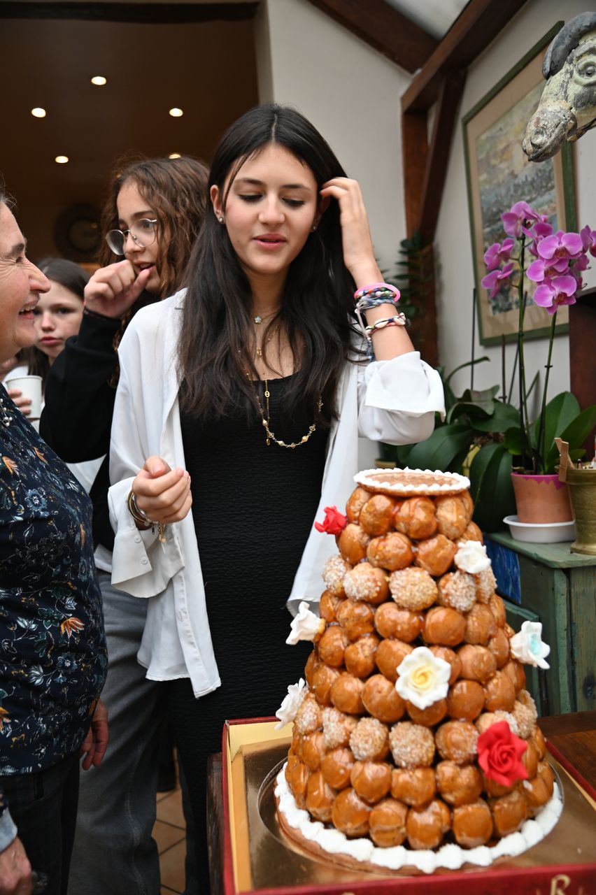 2024-11-16-(16h15)-DSC_2334-(mama-razzi).JPG