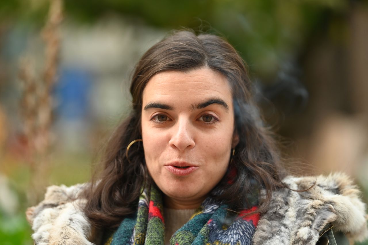2024-11-16-(17h05)-DSC_2565-(mama-razzi).JPG