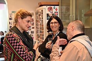 2024-11-16-(15h47)-DSC_2282-(mama-razzi).JPG 2024-11-16-(15h47)-DSC_2282-(mama-razzi).JPG