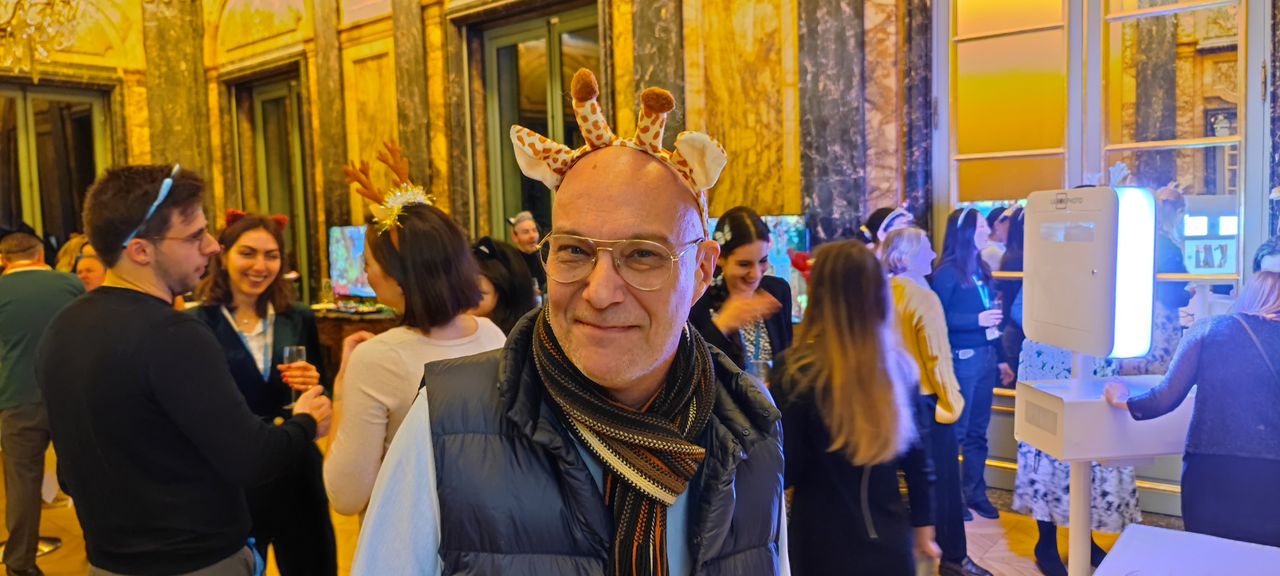 2024-12-13_(18h52m33s)-mi11-(mamarazzi).jpg