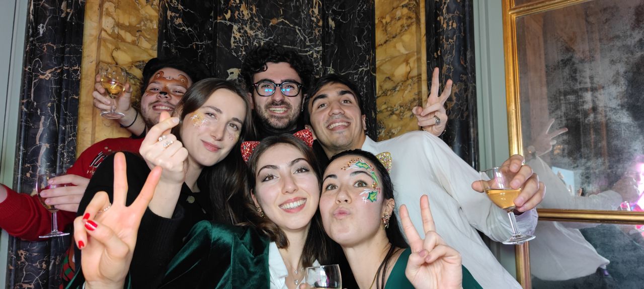 2024-12-13_(20h14m44s)-mi11-(mamarazzi).jpg