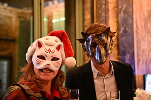 2024-12-13-(19h33m12s)-DSC_3539-(mama-razzi).JPG 2024-12-13-(19h33m12s)-DSC_3539-(mama-razzi).JPG