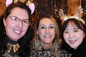 2024-12-13-(20h08m13s)-0-photobooth.jpg 2024-12-13-(20h08m13s)-0-photobooth.jpg