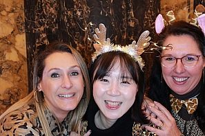 2024-12-13-(20h09m48s)-2-photobooth.jpg 2024-12-13-(20h09m48s)-2-photobooth.jpg