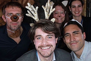 2024-12-13-(21h00m33s)-2-photobooth.jpg 2024-12-13-(21h00m33s)-2-photobooth.jpg