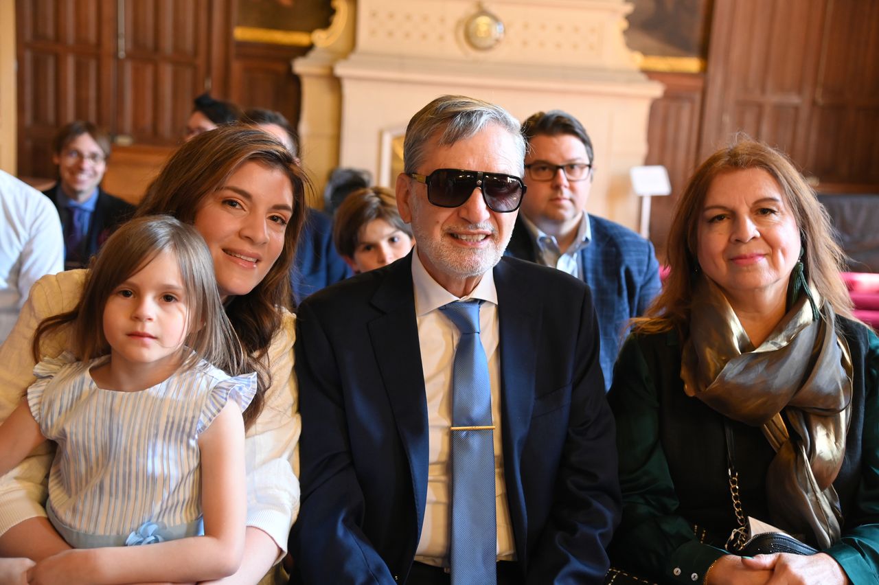 2025-05-10-(15h44m32s)-DSC_7917-melanie-jorge-(mama-razzi).JPG