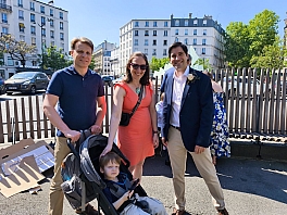 2025-05-10-(16h22m25s)-xiaomi-mama-razzi.jpg 2025-05-10-(16h22m25s)-xiaomi-mama-razzi.jpg