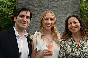2025-05-10-(17h37m30s)-DSC_8424-melanie-jorge-(mama-razzi).JPG 2025-05-10-(17h37m30s)-DSC_8424-melanie-jorge-(mama-razzi).JPG