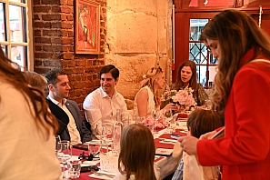 2025-05-10-(20h41m12s)-DSC_8918-melanie-jorge-(mama-razzi).JPG 2025-05-10-(20h41m12s)-DSC_8918-melanie-jorge-(mama-razzi).JPG